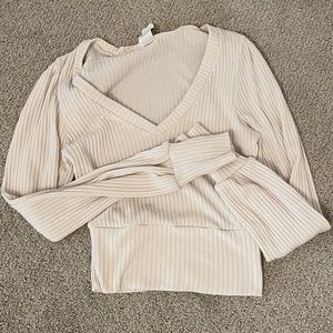Beige long sleeve semi crop top